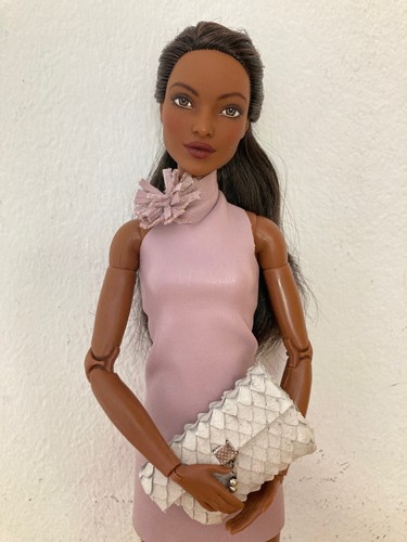 Ooak barbie denise repaint - ooak,