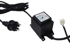 Trafo 230/12V Transformator Pool Scheinwerfer 30W Sicherheitstrafo Trenntrafo