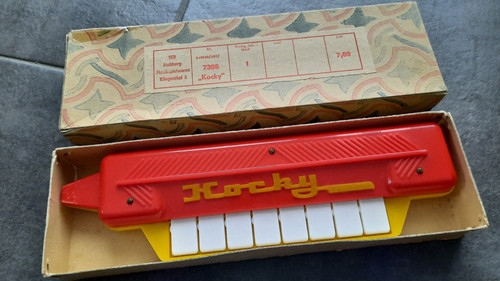 Triola kocky musikinstrument - kocky,