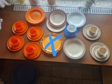 Campinggeschirr,32- teilig, Emsa, Buchsteiner und Ornamin