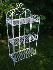 Perfektes Eisenregal