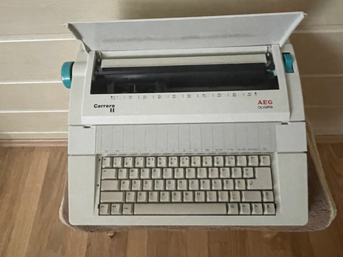 Schreibmaschine aeg olympia - schreibmaschine,