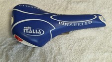 Pinarello Rennrad Sattel Selle Italia TriMatic 2 blau