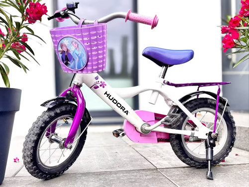 Top kinderfahrrad in lila - kinderfahrrad,