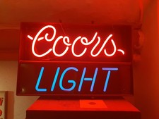 Coors LIGHT Neon 51x33cm mit 110/220V Trafo