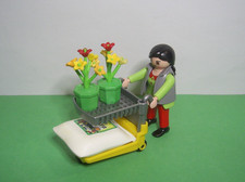 Playmobil City Life: Figur mit Einkaufswagen aus Gartencenter / Flora Shop (A)