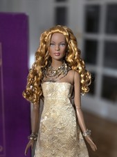 Robert Tonner Puppe 16 Luce