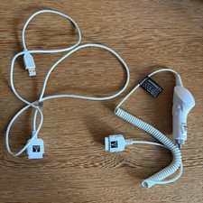 Zwei 30-Pin Dock Kabel für