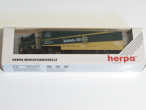 Herpa renntransporter - mb,