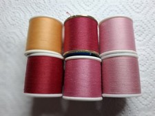 6 x Nähgarn von Dual Duty, verschiedene Farben.