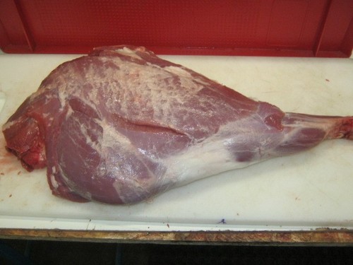 Wildschweinkeule direkt vom