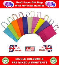 Helle Papier-Geschenktüten -