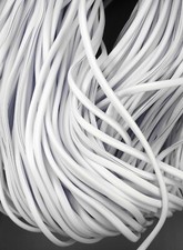 Weißes Kantenschutzprofil