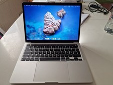 Apple MacBook Pro 2022 M2/