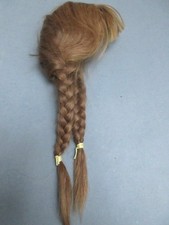 ÄLTERE--PUPPENPERÜCKE--ECHTHAAR--ZÖPFE--DUNKELBLOND--KOPFUMFANG--ca.28-29 cm