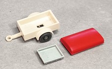 Wiking PKW Einachs Anhänger h-gelbgeu rot mit Ladung