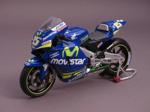 Minichamps honda rc211v - minichamps,