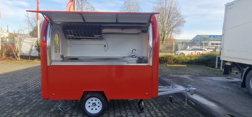 Neuer food trailer - neuer,