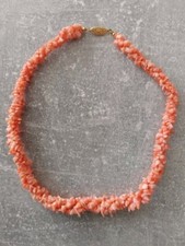 Dreireihige Engelshautkoralle-Kette, Korallencollier, 40 cm, ~ 37 Gramm