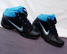 NIKE AIR Sneaker schwarz blau Gr. 38,5, 24,5 cm VJ-G NEUWERTIG
