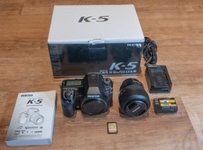 Pentax K-5 mit SMC DA 18-55mm