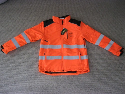 Schnittschutzjacke