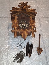 Ältere Kuckucksuhr aus Holz