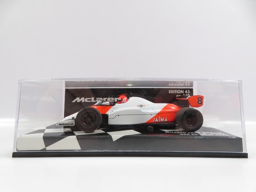 Minichamps 530834308 - 1:43,