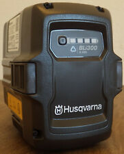 Husqvarna Profi Akku BLi 300 * 36V * 9,36 AH * 336,96 Wh * grau mit LED Anzeige