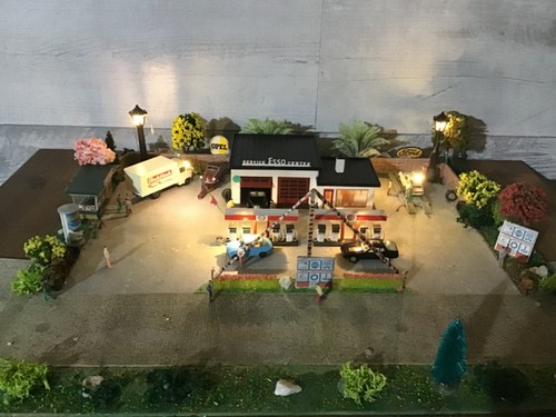 Diorama top tankstelle mit - tankstelle,