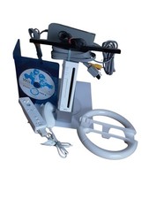 Nintendo Wii Konsole weiss MarioKart Bundle inkl Controller  Nuncuck + Wii Play 