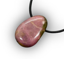 +Natur+ RHODONIT EDELSTEIN-ANHÄNGER TROMMELSTEIN - Gebohrt - mit Lederband #R17