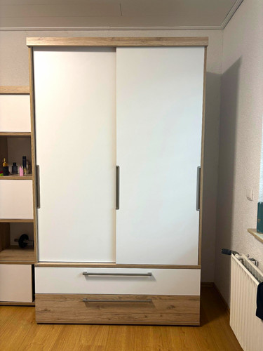 Freistehender kleiderschrank - freistehender,