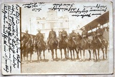 Lodz, Litzmannstadt, Lodsch: Preussische Kavallerie am Bahnhof, Feldpost 1915