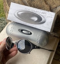 Vintage Oakley Metal Mars