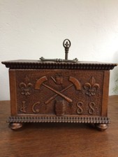 Zunftlade der Burgunder Böttcher Innung datiert 1688