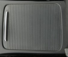 VW Passat 3C Fach Abdeckung