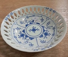 Friesisch Blau, Porzellan