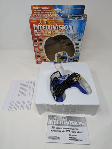 Intellivision plug and - plug, tv