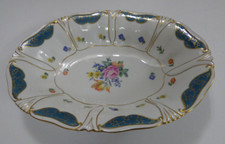 Schöne alte Schale oval