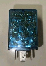 Relais Blinker Audi VW Bus T2 T3 mit Anhängerkupplung HELLA 4DM003360-00