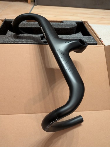 Polymer sculpture integrated - polymer,