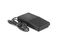 Marquardt 2410.0301 Fußschalter | 250VAC 6A | 1 Pedal | 1 Schließer, tastend