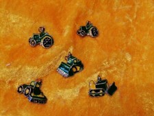 Ketten Anhänger John Deere Trecker Traktor Mähdrescher Raupe Modelle Modeschmuck