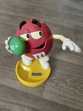 Mars M & M Spender 2016 Red