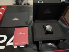 OMEGA Speedmaster Moonwatch