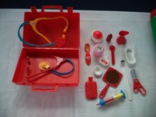 Doktorkoffer mit viel Zubehör für Puppen Baby Born Annabell usw.