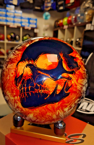 Bowlingball the ball - on,