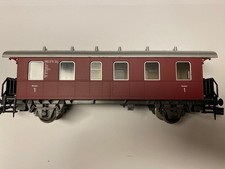 Spur 0  Rivarossi Donnerbüchse Personenwagen Durchgangswagen 1.Kl unverbastelt