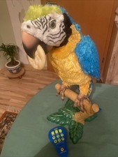 FurReal Friends COCO sprechender Papagei mit Fernbedienung Keks & Ast